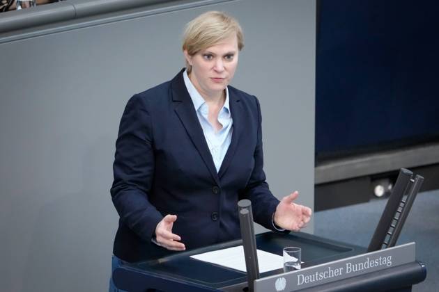 103 Bundestag session and debate in Berlin News,11 05 2023 Berlin, Nina Stahr of the party Buendnis 90 Die Gruenen in portrait during her speech on the debate Academic and vocational education at the 103 session of the German Bundestag in Berlin Berlin Germany