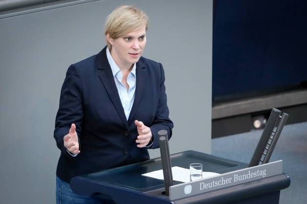 103 Bundestag session and debate in Berlin News,11 05 2023 Berlin, Nina Stahr of the party Buendnis 90 Die Gruenen in portrait during her speech on the debate Academic and vocational education at the 103 session of the German Bundestag in Berlin Berlin Germany