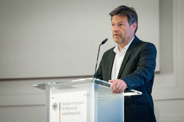Kick-off event for the National Platform Future of Tourism at the Federal Ministry of Economics and Climate Protection Current, 11 05 2023, Berlin, Dr Robert Habeck Federal Minister for Economics and Climate Protection during his greetings at the kick-off event for the National Platform Future of Tourism at the Federal Ministry of Economics