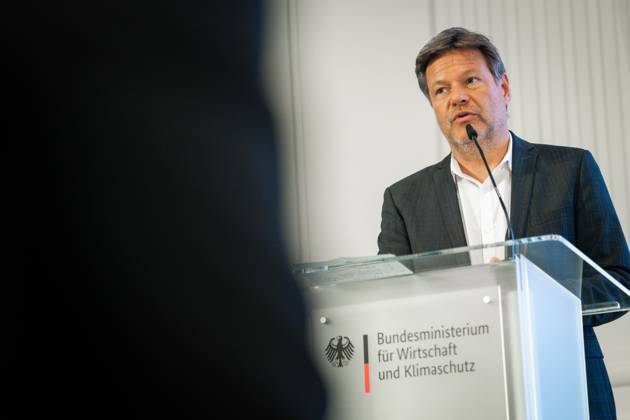 Kick-off event for the National Platform Future of Tourism at the Federal Ministry of Economics and Climate Protection Current, 11 05 2023, Berlin, Dr Robert Habeck Federal Minister for Economics and Climate Protection during his greetings at the kick-off event for the National Platform Future of Tourism at the Federal Ministry of Economics