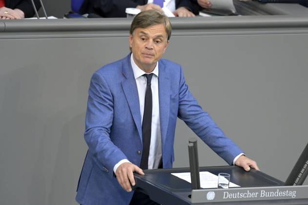 Bernd Baumann at the 103 session of the German Bundestag in the Reichstag building Berlin, 11 05 2023 Foto:xF.xKernx xFuturexImage