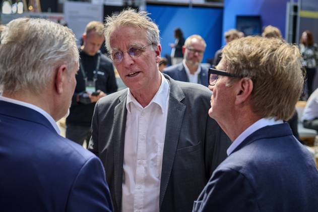 Andreas Engelhardt Stefan Wenzel Ronald Profalla EUR, Europe, Germany, Berlin, 12 05 2023 In conversation Stefan Wenzel, BMWK with Andreas Engelhardt, Schüco International KG and Ronald Profalla, Managing Director of the Gröner Group Under