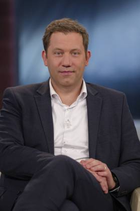 Lars Klingbeil at Anne Will 2023 05 14 Germany, Berlin Lars Klingbeil SPD , party chairman, as guest at Anne Will in the First Topic of the ARD Politiktalkrunde High claim, hard reality has the traffic light solutions for the current crises