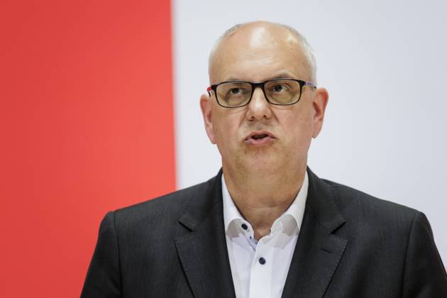 Andreas Bovenschulte SPD , mayor of Bremen, and Lars Klingbeil not in the picture , chairman of the SPD, taken during a press conference after the parliamentary elections in Bremen at the Willy Brand Haus in Berlin, 15 05 2023 Berlin Germany Copyright: xKiraxHofmann photothek.dex