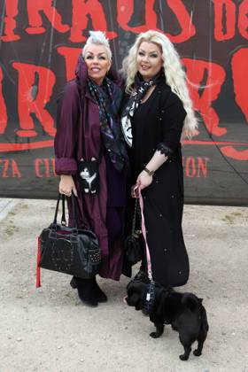 Z irkus des Horrors Premiere in Hamburg Claudia Guelzow,Yulie Kendra Guelzow with dog Sunshine, premiere of Zirkus des Horrors Romanza Circusproduction at the Heiliggeistfeld Hamburg Copyright: xEventpressxxrhx