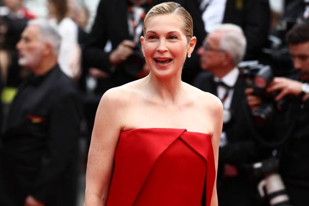 May 18, 2023, Cannes, Cote d Azur, France: KELLY RUTHERFORD attends the screening of Indiana Jones and the Dial of Destiny during the 76th Annual Cannes Film Festival at Palais des Festivals on May 17, 2023 in Cannes, France Cannes France - ZUMAc179 20230518_zep_c179_369 Copyright: xMickaelxChavetx