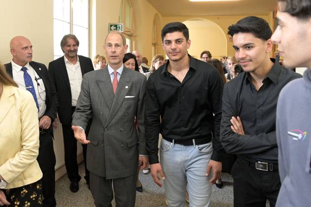 Prince Edward visiting the school at Schillerpark during the Duke Award ceremony in Wedding Berlin, 22 05 2023 Foto:xF.xKernx xFuturexImage