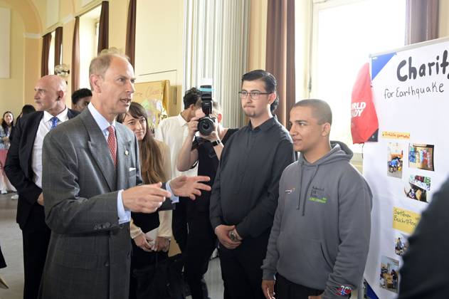 Prince Edward visiting the school at Schillerpark during the Duke Award ceremony in Wedding Berlin, 22 05 2023 Foto:xF.xKernx xFuturexImage