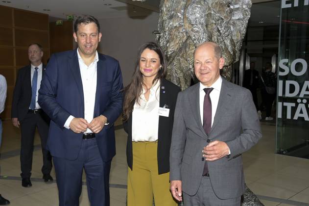 Lars Klingbeil, Irina Karamanos and Olaf Scholz at the SPD anniversary event Progress Needs Justice For 160 Years Ideas for Tomorrow at the Willy Brandt Haus Berlin, 23 05 2023 Foto:xF.xKernx xFuturexImage
