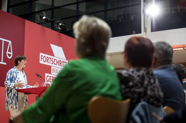 Saskia Esken, SPD Chairwoman, recorded at the event öÄÃ Fortschritt braucht Gerechtigkeit öÄi Seit 160 Jahren Ideen fuer morgenöÄu at the Willy Brandt Haus in Berlin, 04 10 2022 Berlin Germany Copyright: xKiraxHofmann photothek.dex