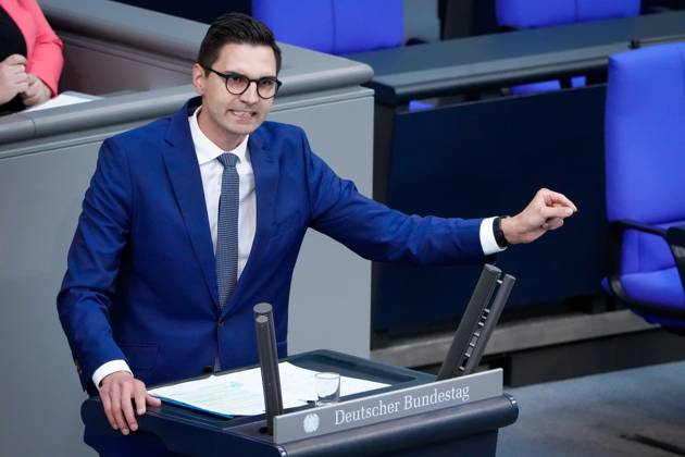 107 Bundestag session and debate Sepp Mueller of the CDU CSU party in portrait during his energetic speech on the debate Pflegeunterstuetzungs und entlastungsgesetz at the 107 session of the German Bundestag in Berlin, 26 05 2023 Berlin Germany