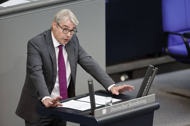 Carl Julius Cronenberg at the 107 session of the German Bundestag in the Reichstag building Berlin, 26 05 2023 Foto:xJ.xMWx xFuturexImage
