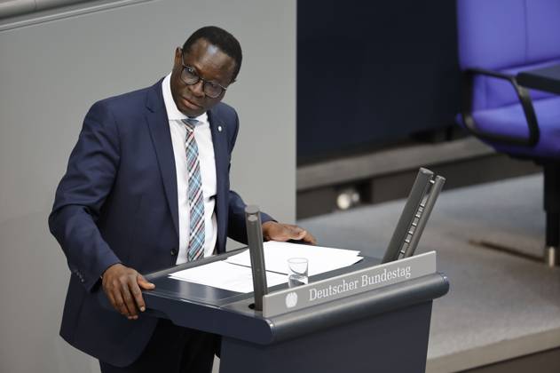 Karamba Diaby in the 107 session of the German Bundestag in the Reichstag building Berlin, 26 05 2023 Foto:xJ.xMWx xFuturexImage