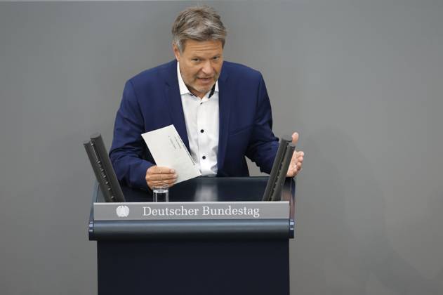 Robert Habeck in the 107 session of the German Bundestag in the Reichstag building Berlin, 26 05 2023 Foto:xJ.xMWx xFuturexImage