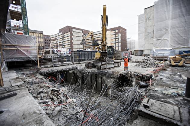 OSLO 2012 03 28 Terrorist Norway Cleaning up the bomb site in central Oslo where Anders Behring Breivik detonated a bomb on July 22, 2011 OSLO NORGE lotid CLJ x20520x  Copyright: xThomasxWinjexoijordx xTTx TT- STOLTENBERG