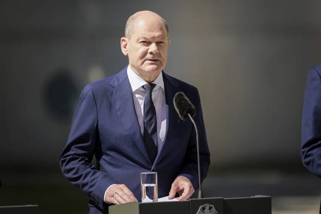 Olaf Scholz SPD , German Chancellor, recorded during a press statement after the Alliance for Transformation meeting in Berlin, 02 06 2023 Berlin Germany Copyright: xKiraxHofmann photothek.dex