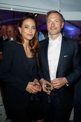 Party Bertelsmann Christian Lindner with wife Franca Lehfeldt at the Bertelsmann Party 2023 in the Bertelsmann capital representative office on 15 06 2023 in Berlin Copyright: xEventpressxKochanx
