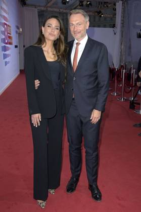 Christian Lindner with wife Franca Lehfeldt at the Bertelsmann Party 2023 at the Bertelsmann Representative Office Unter den Linden Berlin, 15 06 2023 Foto:xF.xKernx xFuturexImage