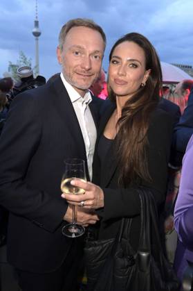 Christian Lindner with wife Franca Lehfeldt at the Bertelsmann Party 2023 at the Bertelsmann Representative Office Unter den Linden Berlin, 15 06 2023 Foto:xF.xKernx xFuturexImage