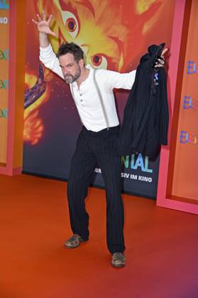 Wanja Mues at the German premiere of ELEMENTAL at the cinema in the Kulturbrauerei on 18 06 2023