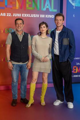 Cinema Premiere Elemental Roger Crotti, Emilia Schuele and Jannis Niewoehner at the German premiere of Elemental at the cinema in the Kulturbrauerei on 18 06 2023 in Berlin Copyright: xEventpressxKochanx