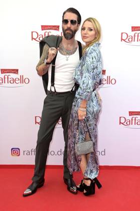 Alec Völkel with wife Johanna Völkel at Raffaello Summer Day 2023 at the Königliche Porzellan Manufaktur Berlin, 21 06 2023 Foto:xF.xKernx xFuturexImage
