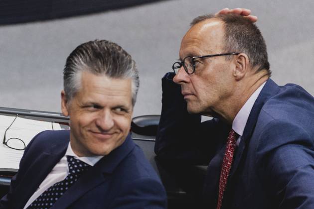 R L Friedrich Merz, CDU party leader, and Thorsten Frei, member of the German Bundestag CDU CSU , recorded during the debate in the German Bundestag on skilled labor immigration Berlin, 23 06 2023 Berlin Germany Copyright: xFlorianxGaertnerx