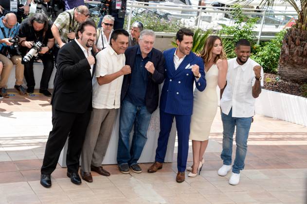 Cannes - Hands Of Stone Photocall Ana De Armas, Edgar Ramirez, Usher Raymond IV, Jonathan Jakubowicz, Roberto Duran, Robert de Niro attending the photocall for the film Hands of Stone as part of the 69th Cannes Film Festival, at the Palais des Festivals in Cannes, southern France on May 16, 2016. , Photo by Julien Zannoni APS-Medias ABACAPRESS.COM Cannes France Copyright: xZannonixJulien APS-Medias ABACAx 547122_046 ZannonixJulien APS-Medias ABACAx 547122_046