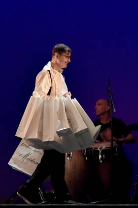 PFW - Franck Sorbier Runway Franck Sorbier on the catwalk during Franck Sorbier show, Runway, Fall Winter 2019, Haute Couture Fashion Week, Paris, France on July 3, 2019. Paris Ile de France France Copyright: xJanaxCallxmexJ ABACAx 690921_065 JanaxCallxmexJ ABACAx 690921_065
