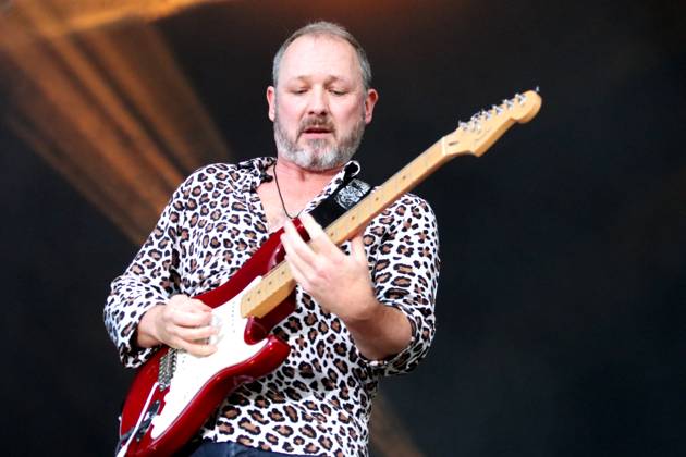 Cutting Crew guitarist Gareth Moulton performance at the Parkbühne Wuhlheide on 24 06 2023 at the Berliner Rundfunk Open Air in Berlin Copyright: xmix1x