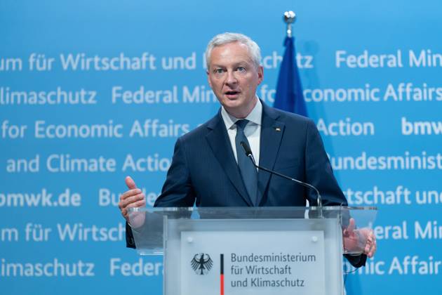 Press conference on critical raw materials, Bruno Le Maire Press conference by Robert Habeck, Federal Minister for the Economy and Climate Protection, Bruno Le Maire, Minister of Economy, Finance and Industrial and Digital Sovereignty France , and Adolfo Urso, Minister of Enterprise and Made in Italy Italy , 26.6 2023 Berlin Berlin GER