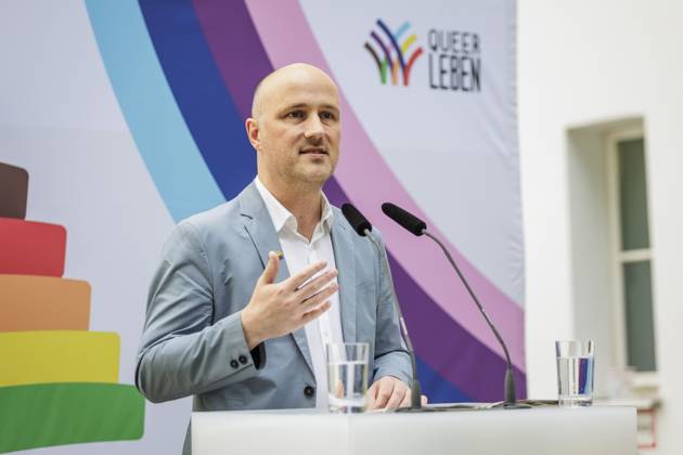 Sven Lehmann, Queer Commissioner of the Federal Government, recorded during the CSD reception at the BMFSFJ in Berlin, 28 06 2023 Berlin Germany Copyright: xKiraxHofmannx