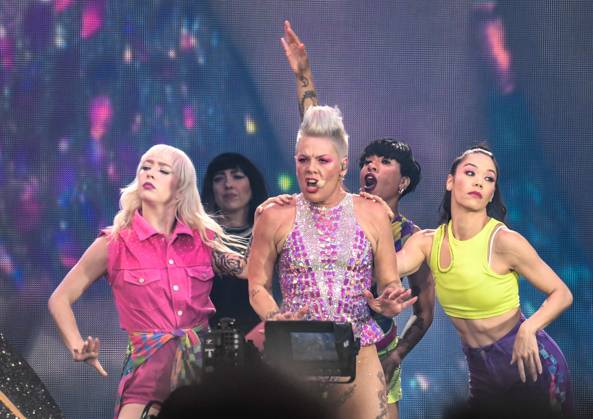 28 06 2023, xlakx, entertainment music,Pink Summer Carnival Tour emspor, v l On Wednesday night, rock singer Pink buergerlich Alecia Beth Moore plays the twelfth of 61 concerts on her current Summer Carnival Tour Berlin at Berlins Olympiastadion.