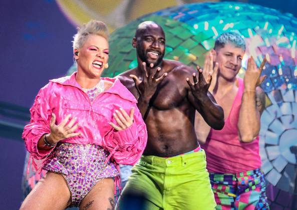 28 06 2023, xlakx, entertainment music,Pink Summer Carnival Tour emspor, v l On Wednesday night, rock singer Pink buergerlich Alecia Beth Moore plays the twelfth of 61 concerts on her current Summer Carnival Tour Berlin at Berlins Olympiastadion.