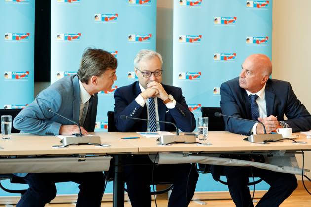 First Parliamentary Secretary of the AfD parliamentary group in the German Bundestag, Bernd Baumann, Marc Bernhard, AfD, AfD defense policy spokesman, Rüdiger Lucassen, Germany, Berlin, Reichstag, AfD session-weekly press briefing