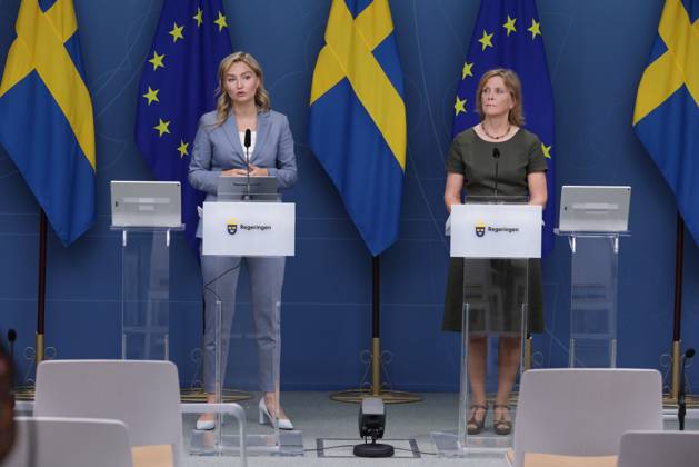 STOCKHOLM 20230704 Minister for Energy and Economic Affairs Ebba Busch KD and Director General of Svenska kraftnät Lotta Medelius Bredhe at a press conference to give an overview of the electricity system and preparedness for summer and winter STOCKHOLM SWEDEN x11930x  Copyright: xMagnusxAndersson TTx EBBA BUSCH ELSYSTEMET TTABB0000000000198418