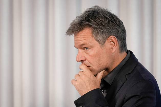 Industrial Policy Conference on the Transformation of the IGBCE Minister of Economics Robert Habeck in portrait at the Industrial Policy Conference on the Transformation of the IGBCE in the State Representation of Rhineland-Palatinate, Berlin, 04 07 2023 Berlin Berlin