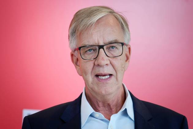 Statement Dietmar Bartsch before the parliamentary group meeting of the Bundestag Die Linke Aktuell, 04 07 2023, Berlin, Dietmar Bartsch in portrait at your statement in advance of the parliamentary group meeting Die Linke Bundestagsfraktion in the Reichstagsgebaeude Berlin Berlin Germany