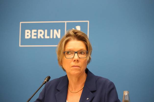 Senate Press Conference Berlin Giffey 04072023, Germany, Berlin, Senate, Senate Press Conference, with Economics Senator Franziska Giffey, Labor Minister Cansel Kizilteppe, both SPD and the new government spokeswoman Christine Richter Berlin Berlin Germany
