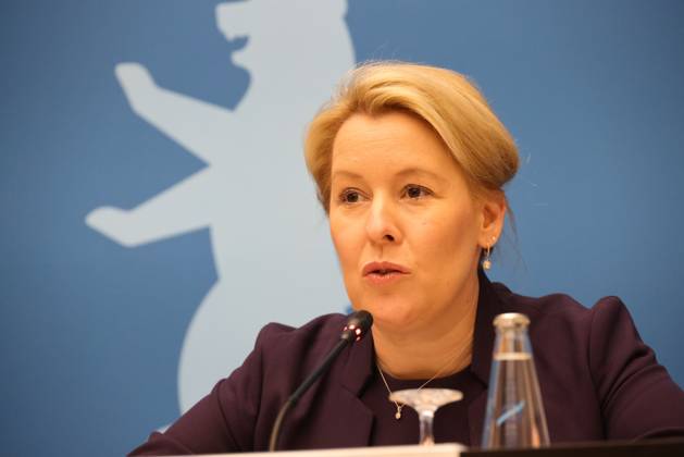Senate Press Conference Berlin Giffey 04072023, Germany, Berlin, Senate, Senate Press Conference, with Economics Senator Franziska Giffey, Labor Minister Cansel Kizilteppe, both SPD and the new government spokeswoman Christine Richter Berlin Berlin Germany
