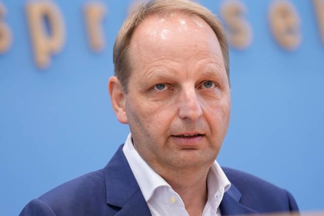 Federal Press Conference, Thomas Heilmann after the decision of the Federal Constitutional Court on the GEG Thomas Heilmann CDU in portrait at his press conference on the decision of the Federal Constitutional Court on the Gebaeude Energie Gesetz GEG , Berlin , 06 07 2023 Berlin Berlin Germany