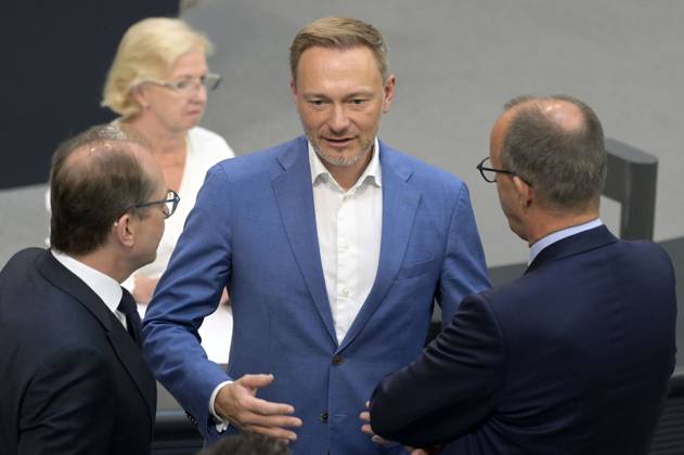 Alexander Dobrindt, Christian Lindner and Friedrich Merz at the 116 session of the German Bundestag in the Reichstag building Berlin, 07 07 2023 Foto:xF.xKernx xFuturexImage
