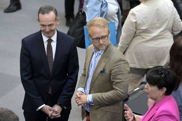 Volker Wissing and Michael Kruse at the 116 session of the German Bundestag in the Reichstag building Berlin, 07 07 2023 Foto:xF.xKernx xFuturexImage