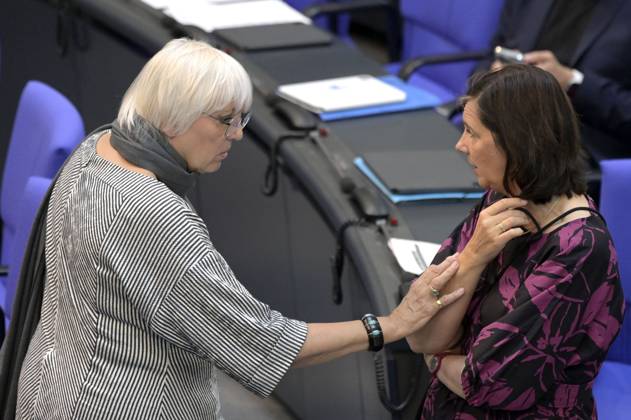Claudia Roth and Katrin Göring Eckardt at the 116 session of the German Bundestag in the Reichstag building Berlin, 07 07 2023 Foto:xF.xKernx xFuturexImage