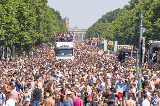 Rave The Planet Techno Parade moved through Berlin Rave The Planet Techno Parade moved on the street of 17 June to the Brandenburg Gate to the Victory Column in Berlin Mitte and back With Dr Motte and many techno DJs 8 7 2023 Berlin Berlin GER