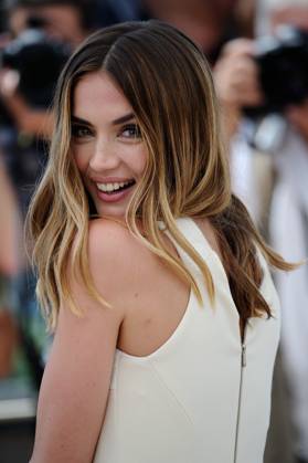 Cannes Hands of Stone Photocall 02 Ana De Armas attending the Hands of Stone Photocall at the Palais Des Festivals in Cannes, France on May 16, 2016, as part of the 69th Cannes Film Festival. Photo by Aurore Marechal ABACAPRESS.COM Cannes France  Copyright: xGenin-Hahn-Marechal ABACAx 547042_078 Genin-Hahn-Marechal ABACAx 547042_078