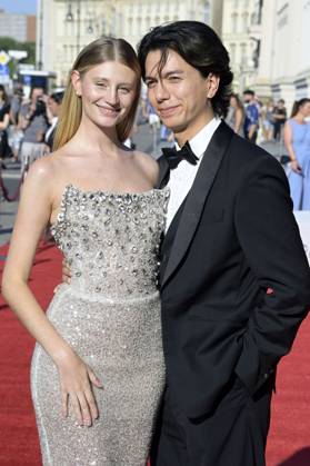 Trixie Giese with husband Samy Neo at the BMW X Staatsoper Unter den Linden event at the event Staatsoper für alle with Don Carlo as live broadcast on Bebelplatz Berlin, 08 07 2023 Foto:xF.xKernx xFuturexImage