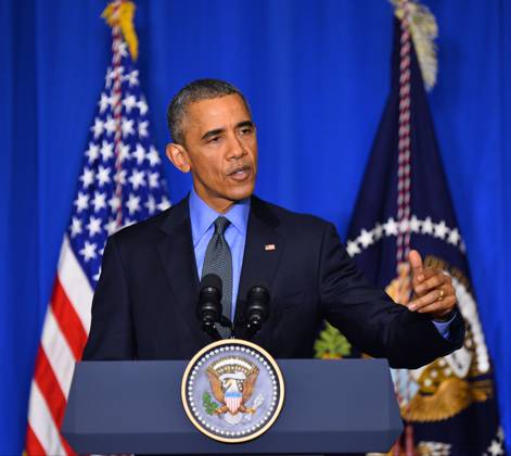 COP21 - Barack Obama Addresses The OECD - Paris U.S. President Barack Obama speaks at a press conference about the need for a global climate agreement at the Organisation for Economic Co-operation and Development (OECD) headquarters, as part of the COP21 UN Conference on Climate Change, in Paris, France on December 1, 2015. Before the news conference, Obama met with leaders of small island nations that are directly threatened by climate change. Photo by Christian Liewig ABACAPRESS.COM Paris France  Copyright: xLiewigxChristian ABACAx 526107_003 LiewigxChristian ABACAx 526107_003 