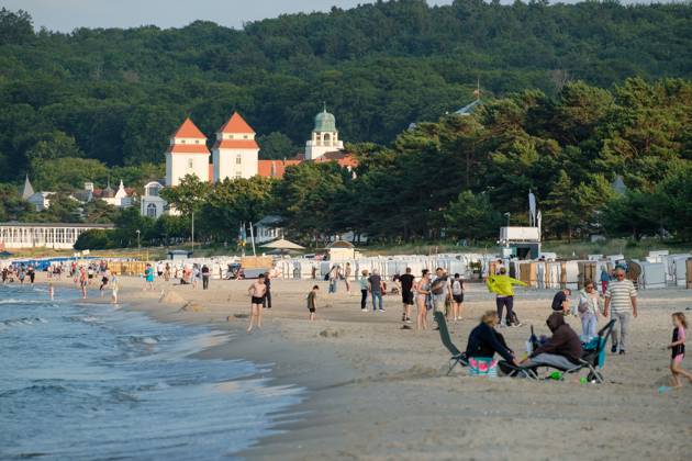 13 07 2023 View of the beach of Binz on the island of Rügen in Mecklenburg Western Pomerania Binz is the largest seaside resort on the island of Rügen The municipality belongs to the district of Western Pomerania Rügen in Mecklenburg Western Pomerania The Baltic seaside resort has borne its title since 1885 and is an attraction and vacatio