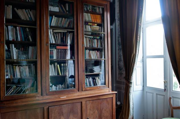 FRA THE CASTLE OF THE WILD BOY BY TRUFFAUT Inside Montclavel, the castle of Roland Thenot. Aubiat, December 2018. A l intÃ rieur de Montclavel, le chÃ¢teau de Roland Thenot. Aubiat, dÃ cembre 2018. Aubiat Auvergne-RhÃ ne-Alpes France; France Copyright: xAndreaxSavoranixNerix xHansxLucasx HL-ASAVORANINERI-23816 HL_ASAVORANINERI_786958